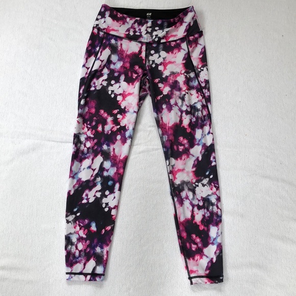 H&M women’s sports multiple color leggings. - Picture 3 of 6